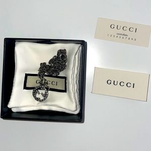 Gucci necklace
